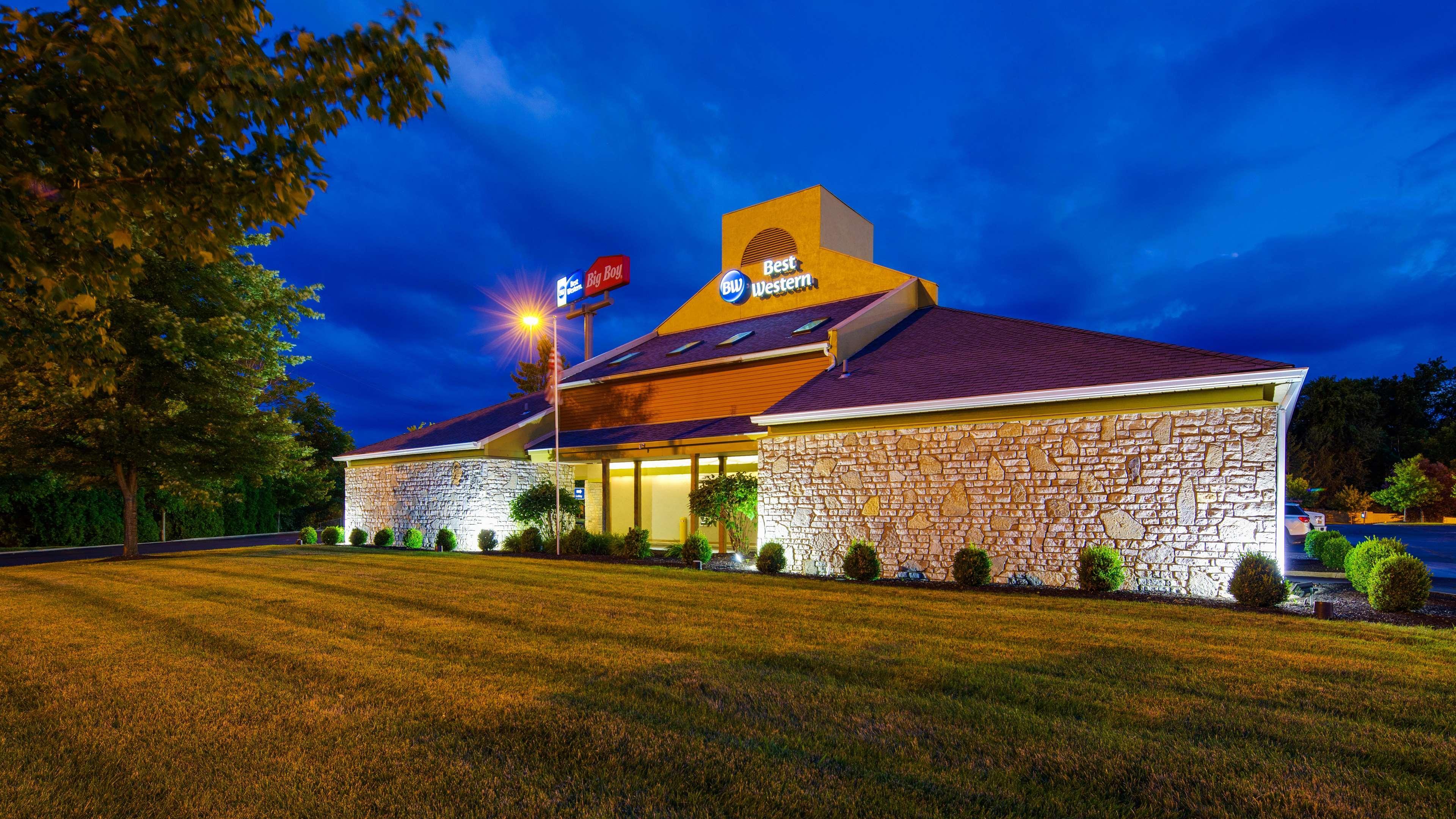 Best Western Clermont Cherry Grove Exterior photo